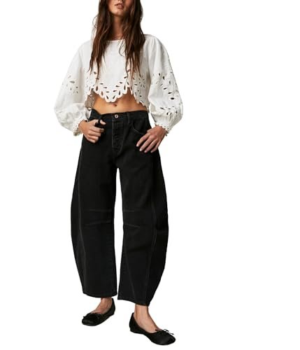Free Assembly Barrel Jeans